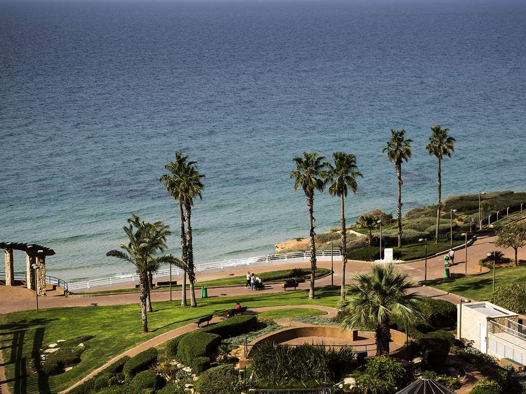 David Tower Hotel Netanya By Prima Hotels - 16 Years Plus Ngoại thất bức ảnh View of the Mediterranean Sea from the campus