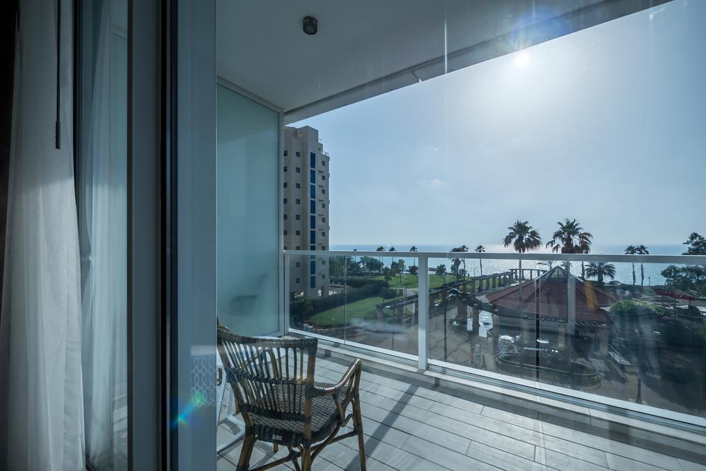 David Tower Hotel Netanya By Prima Hotels - 16 Years Plus Ngoại thất bức ảnh