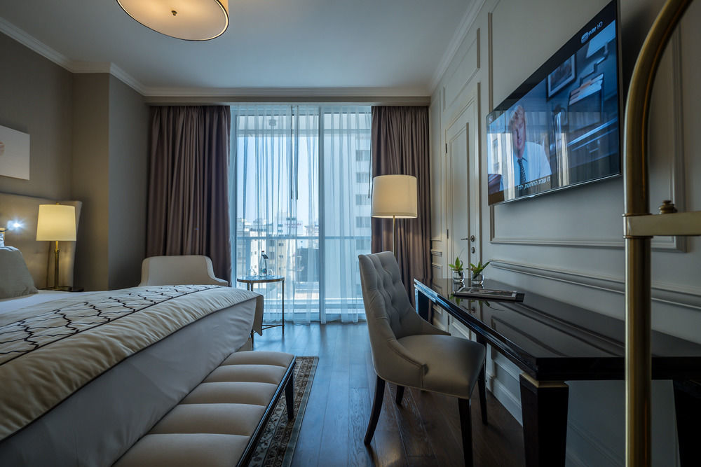 David Tower Hotel Netanya By Prima Hotels - 16 Years Plus Ngoại thất bức ảnh A guest room at the hotel